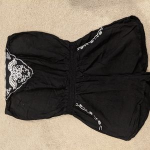 Black strapless Embroidered romper XS